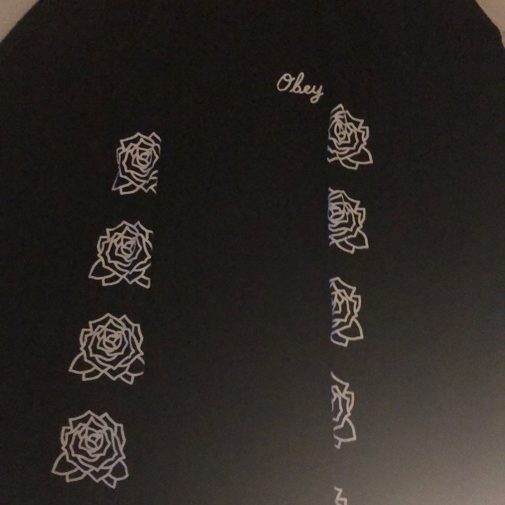 I’m selling this cause it doesn’t fit me no more